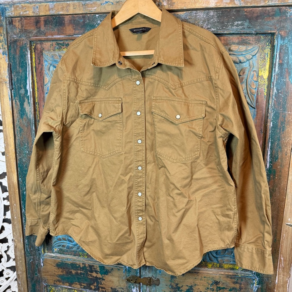 Pearl Snap western style Banana Republic shirt L